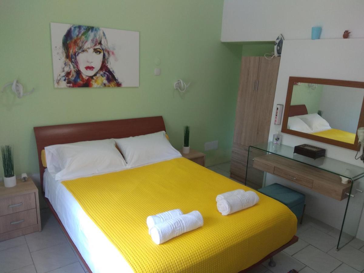 Kiki Apartment 카발라 외부 사진